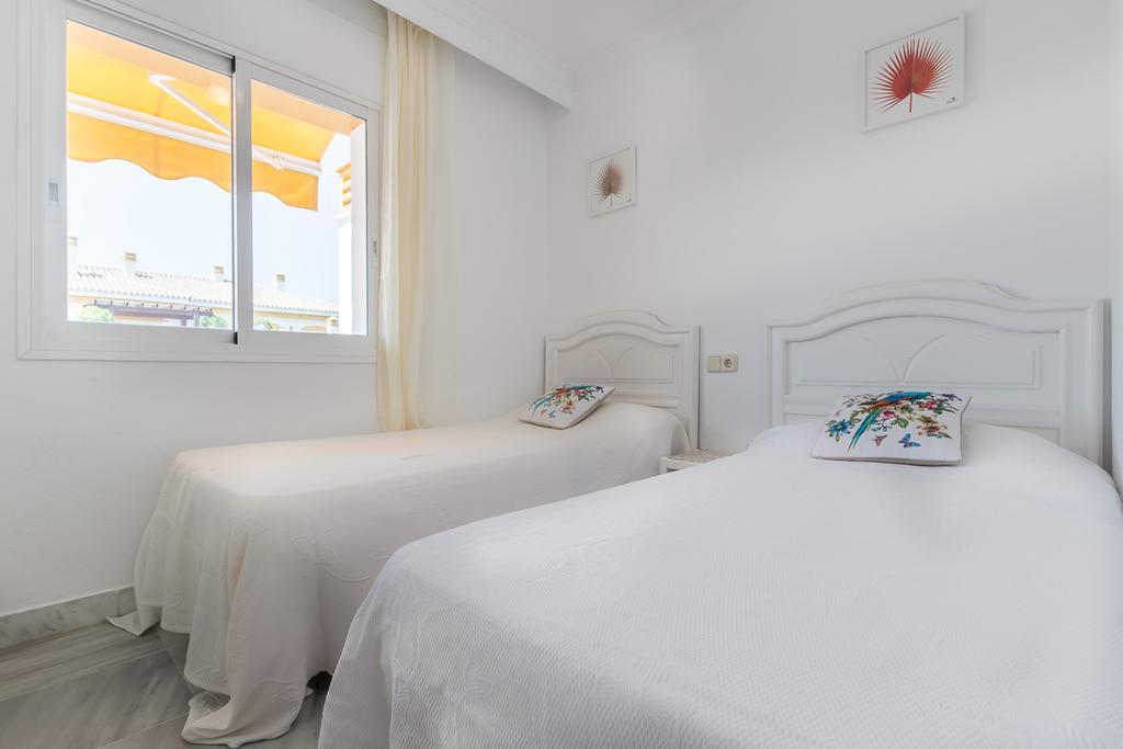 Puerto Banus Luxury Penthouse Apartment Marbella Bagian luar foto