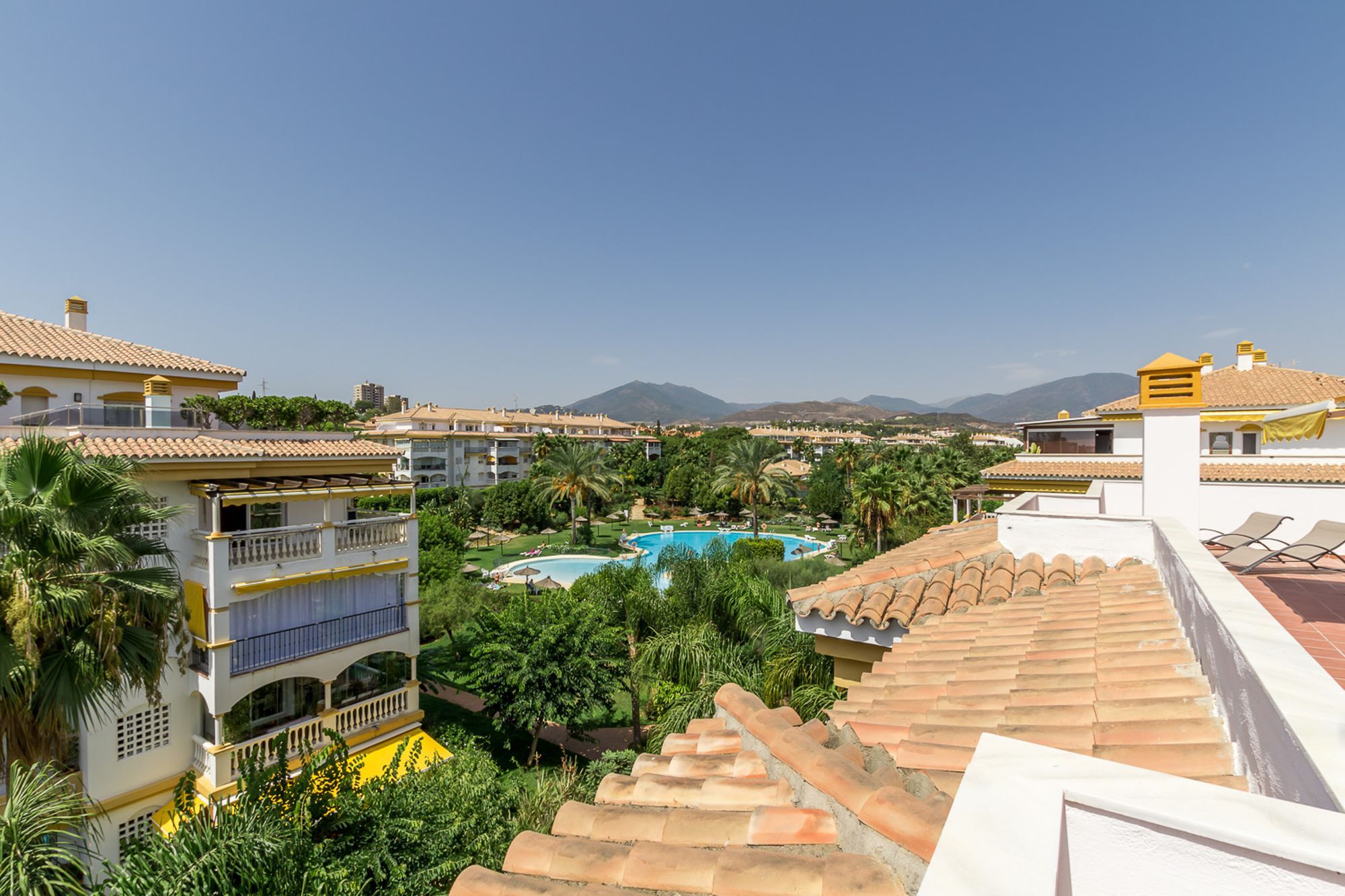 Puerto Banus Luxury Penthouse Apartment Marbella Bagian luar foto